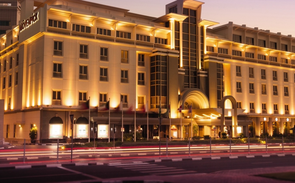 Mövenpick Hotel & Apartments Bur Dubai Mövenpick Hotel & Apartments Bur Dubai